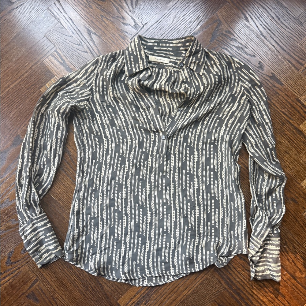 EUC Nili Lotan Olive and Cream Women's silk blouse
